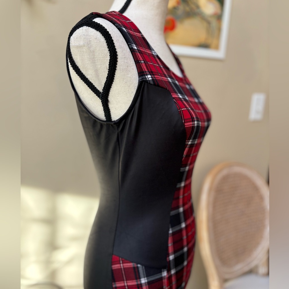 Symphony Tartan Red and Black Plaid Midi Dress - Picture 13 of 15